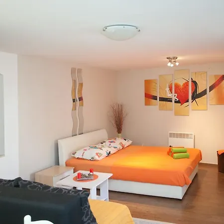 Paradise With Big Sunny Terrace In The Old Town, Few Meters From The Sea & Riva Promenade Apartment *